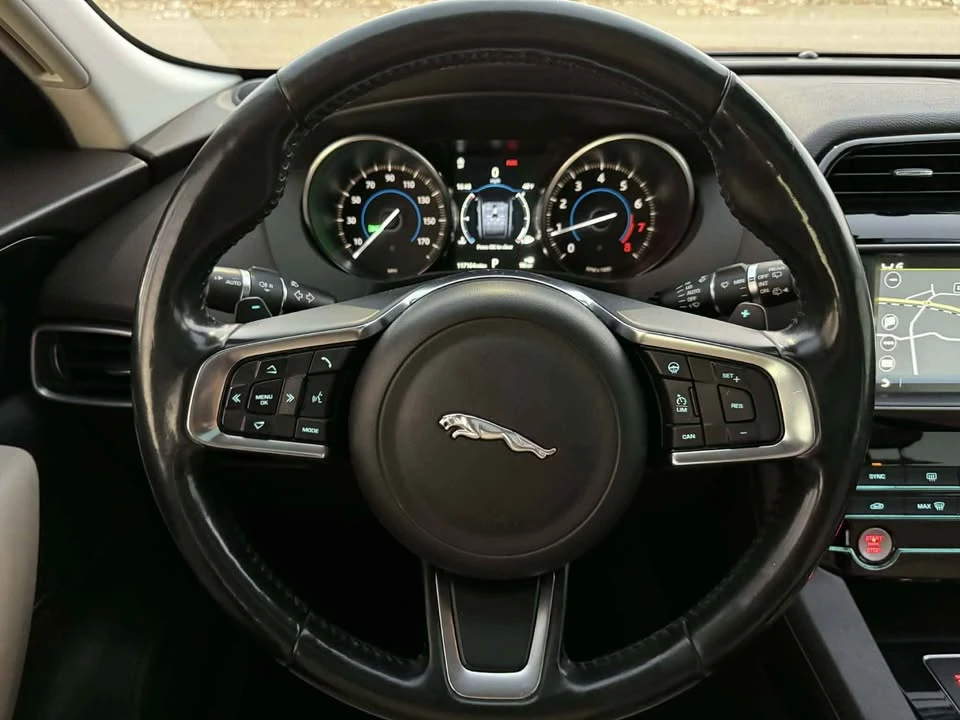 2018 Jaguar F-Pace - Image 12 of 20