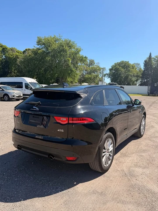 2018 Jaguar F-Pace - Image 5 of 13