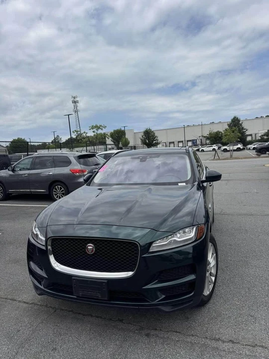 2018 Jaguar F-Pace - Image 3 of 10