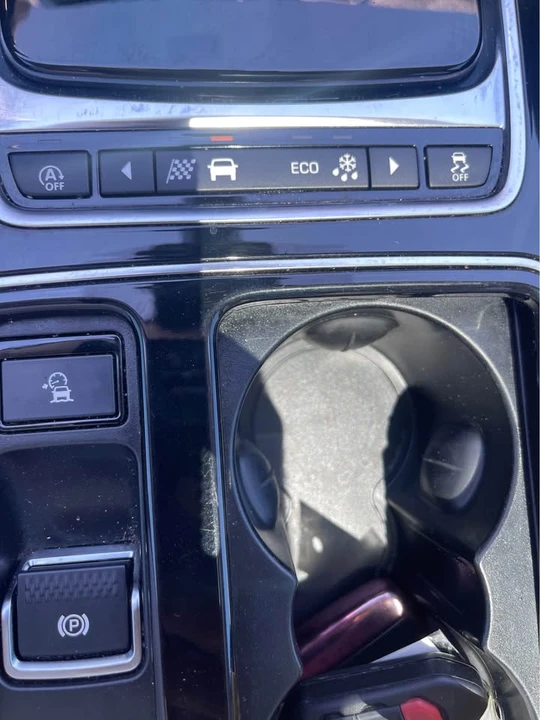 2018 Jaguar F-Pace - Image 14 of 16