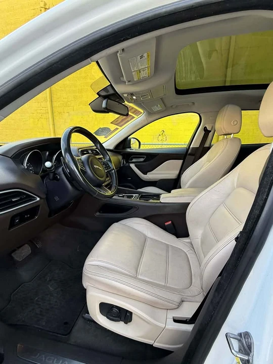 2018 Jaguar F-Pace - Image 15 of 16