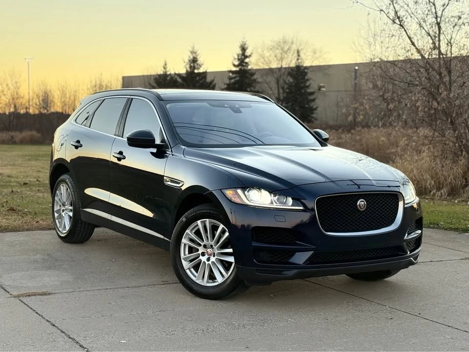2018 Jaguar F-Pace - Image 5 of 19