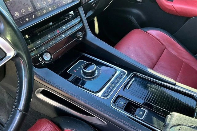 2018 Jaguar F-Pace - Image 14 of 19