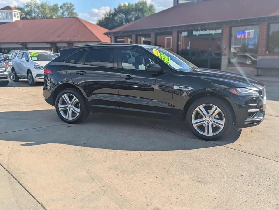 2018 Jaguar F-Pace - Image 2 of 20