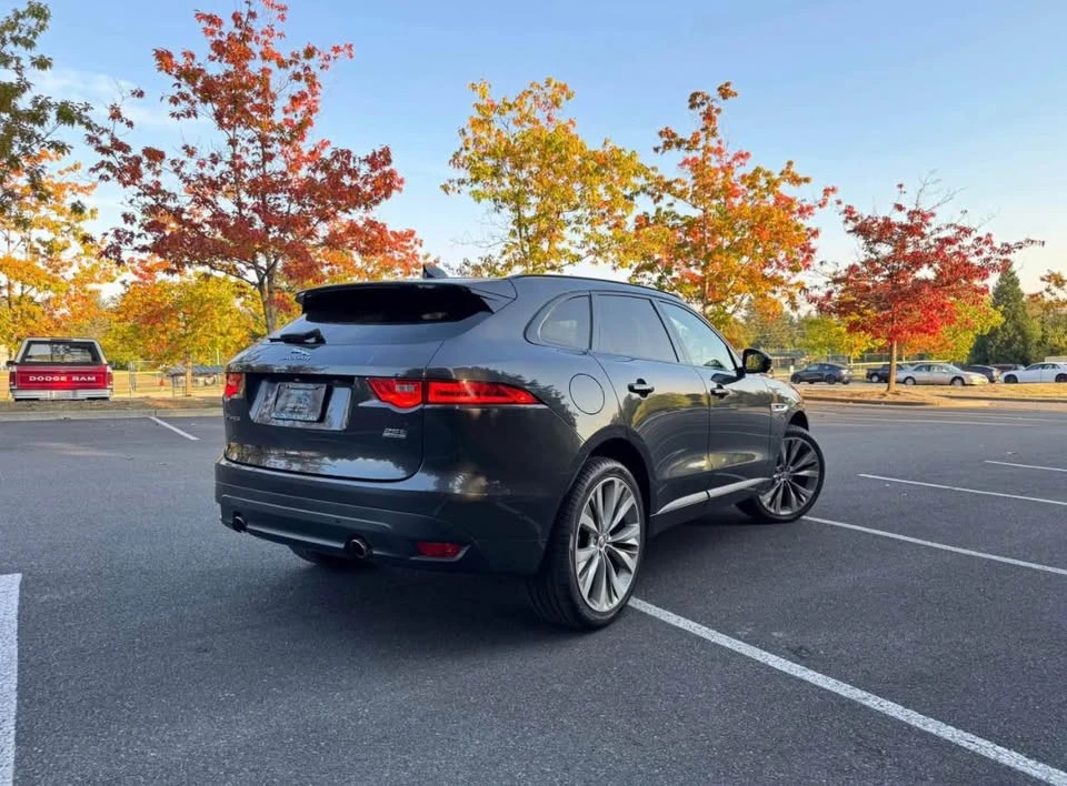 2018 Jaguar F-Pace - Image 2 of 18