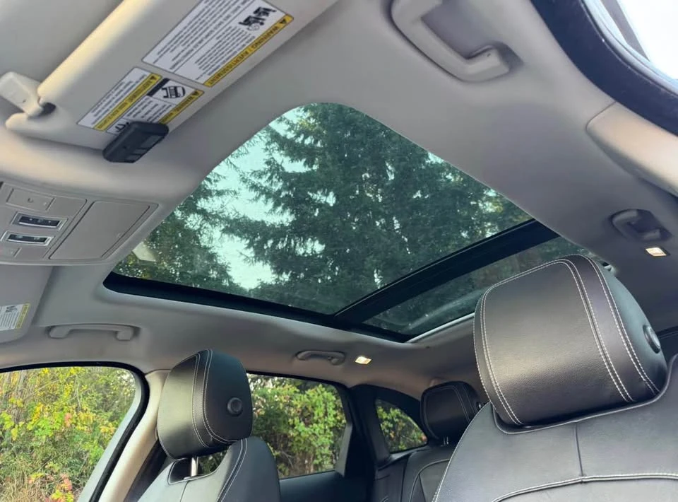 2018 Jaguar F-Pace - Image 15 of 18
