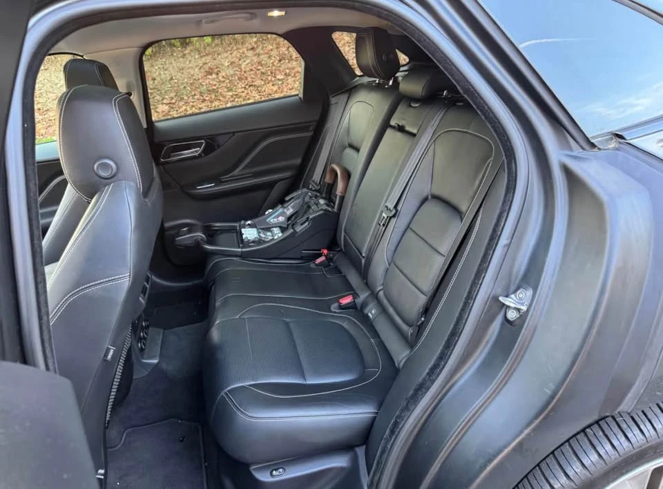 2018 Jaguar F-Pace - Image 16 of 18