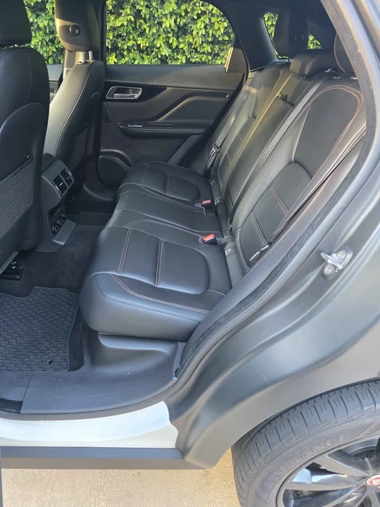 2018 Jaguar F-Pace - Image 12 of 18