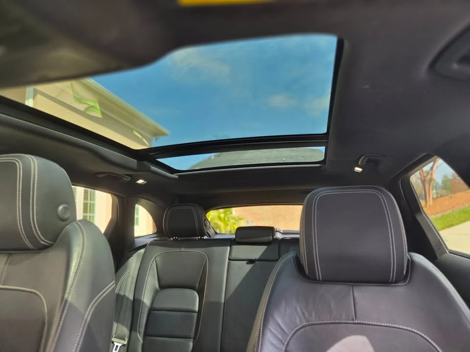 2018 Jaguar F-Pace - Image 13 of 20