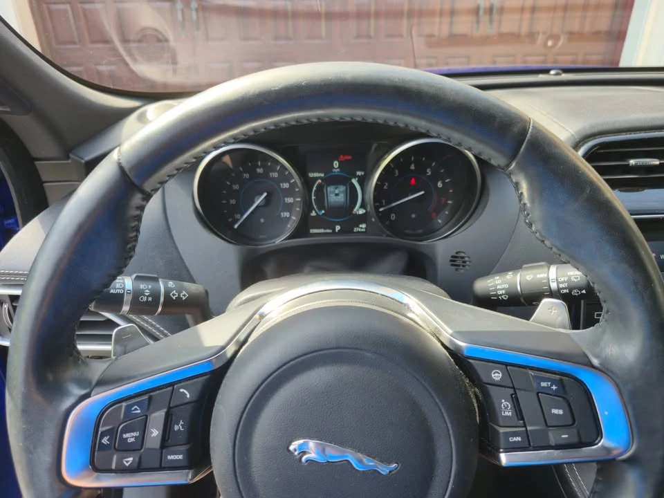 2018 Jaguar F-Pace - Image 9 of 20