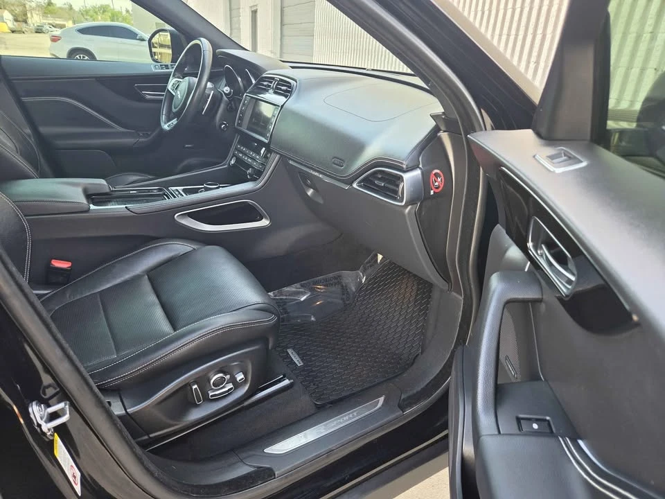 2018 Jaguar F-Pace - Image 6 of 19