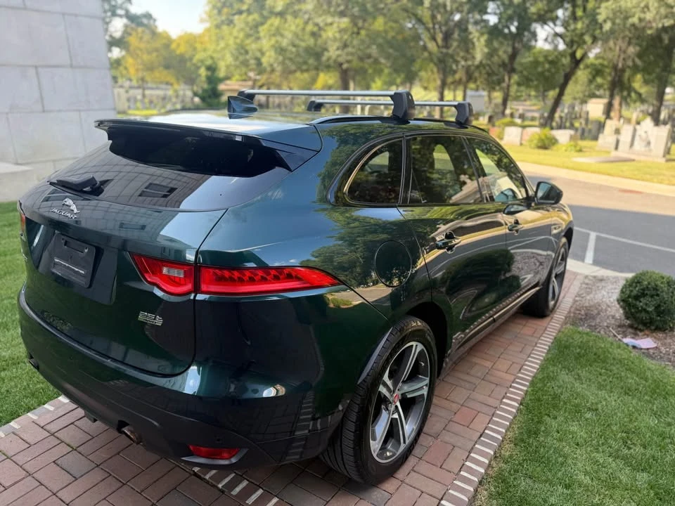 2018 Jaguar F-Pace - Image 3 of 16