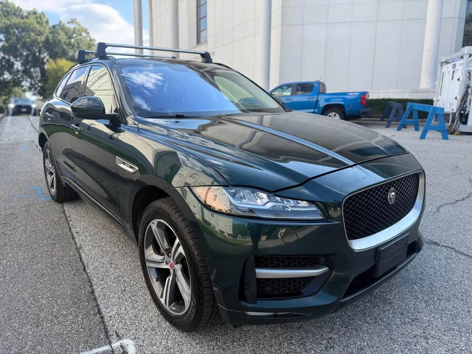 2018 Jaguar F-Pace - Image 7 of 16