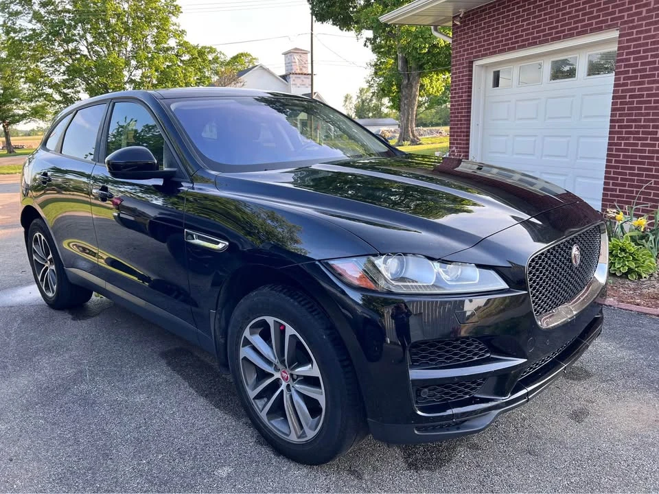 2018 Jaguar F-Pace - Image 4 of 19