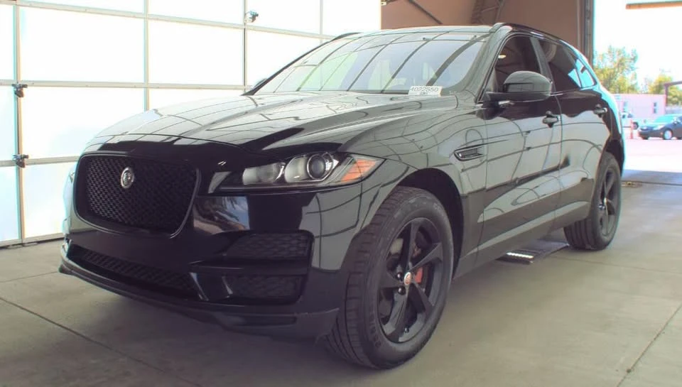 2018 Jaguar F-Pace - Image 3 of 16