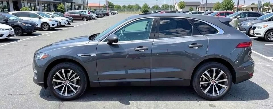 2018 Jaguar F-Pace - Image 4 of 20