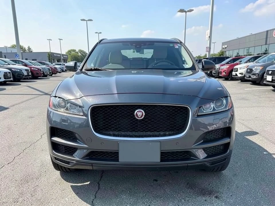 2018 Jaguar F-Pace - Image 2 of 20