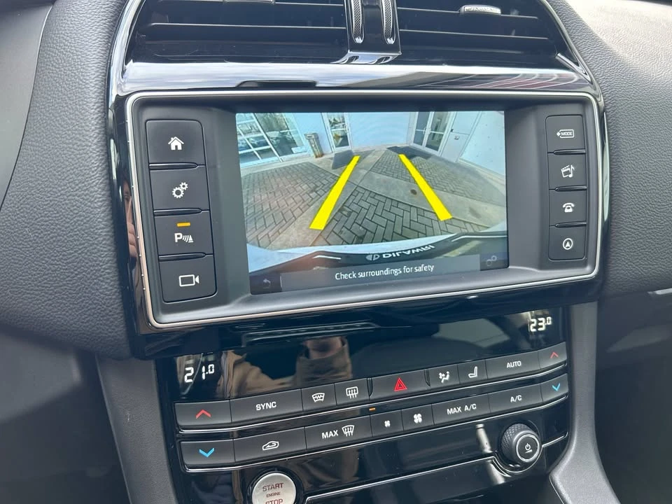 2018 Jaguar F-Pace - Image 10 of 19