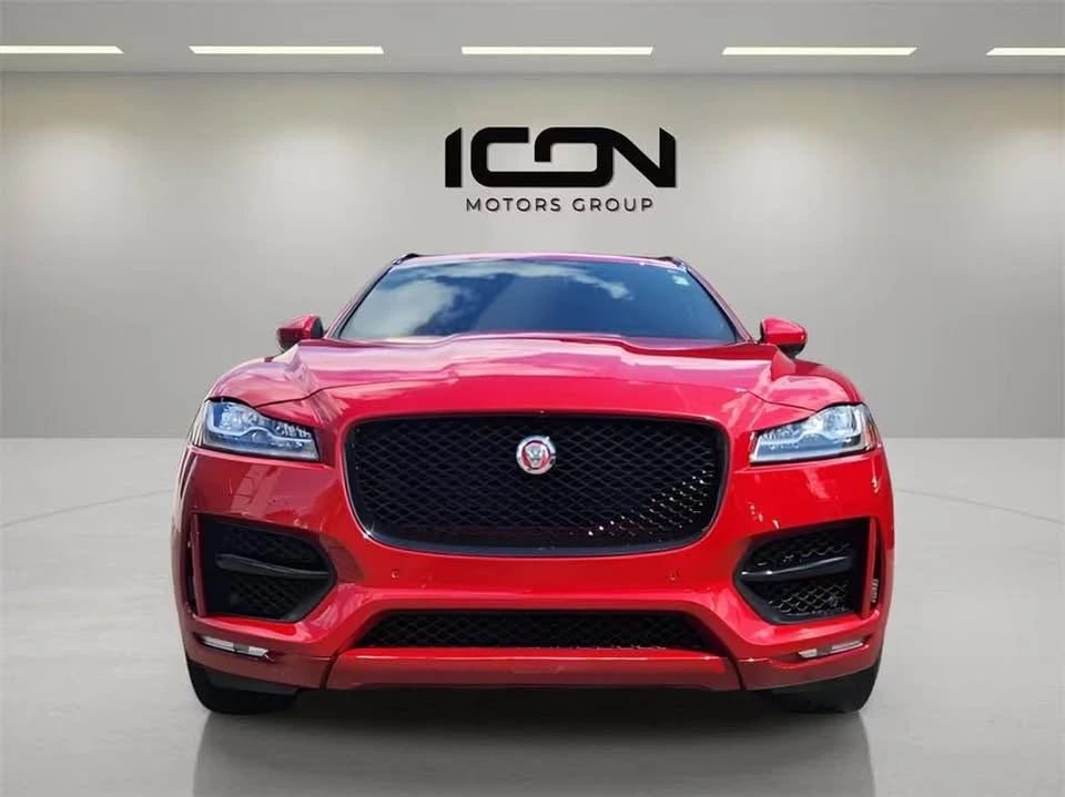 2018 Jaguar F-Pace - Image 2 of 11