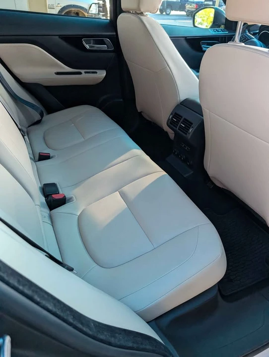 2018 Jaguar F-Pace - Image 4 of 13