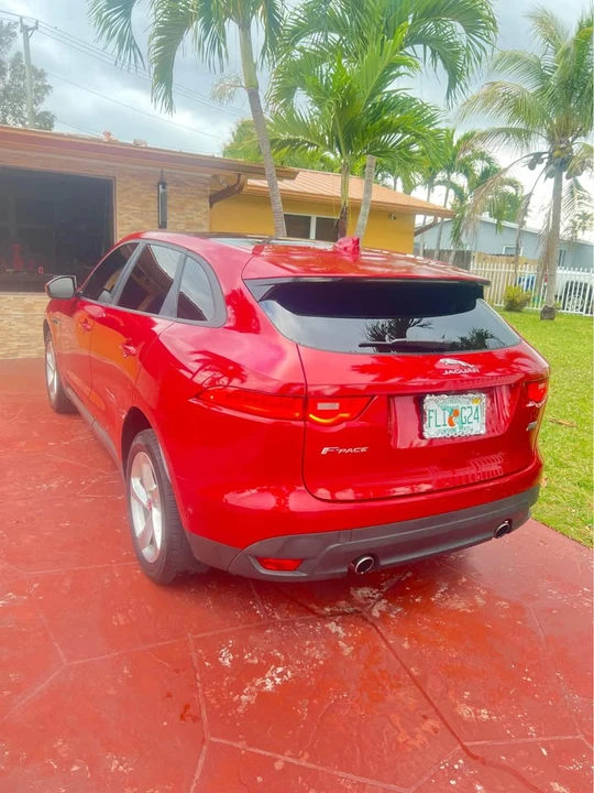 2018 Jaguar F-Pace - Image 6 of 11