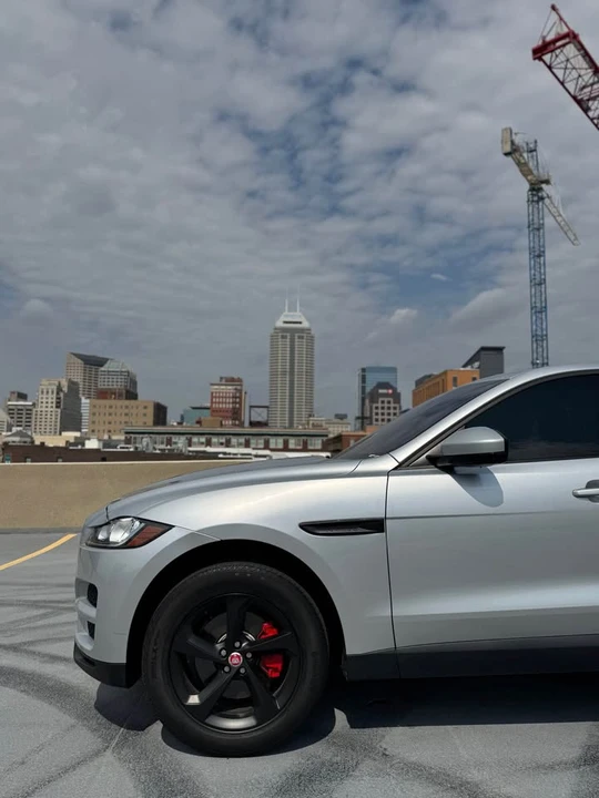 2018 Jaguar F-Pace - Image 4 of 20