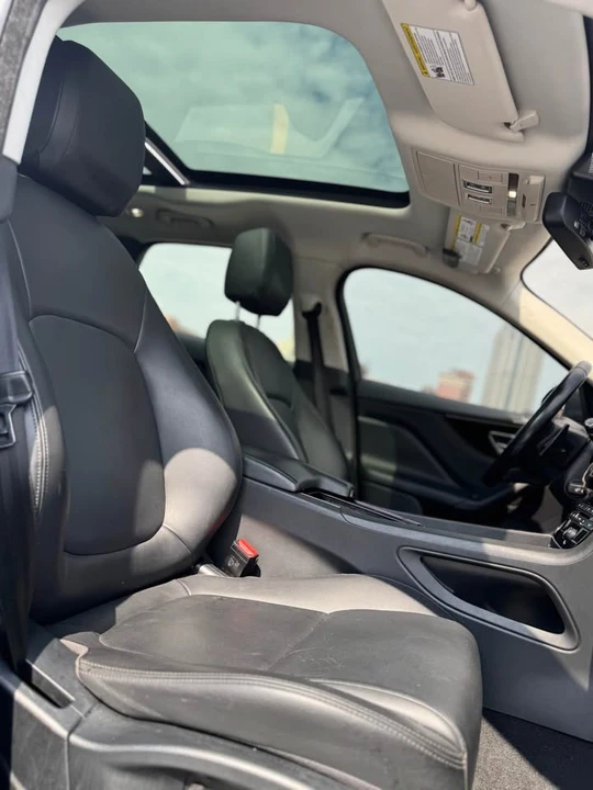 2018 Jaguar F-Pace - Image 12 of 20