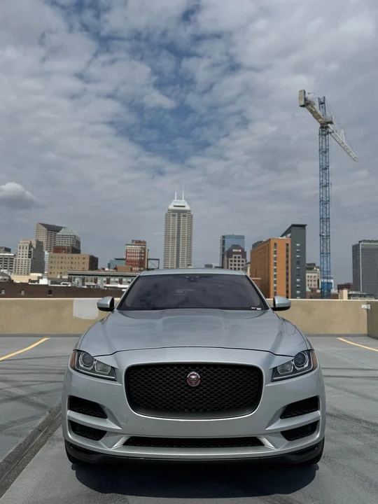 2018 Jaguar F-Pace - Image 3 of 20