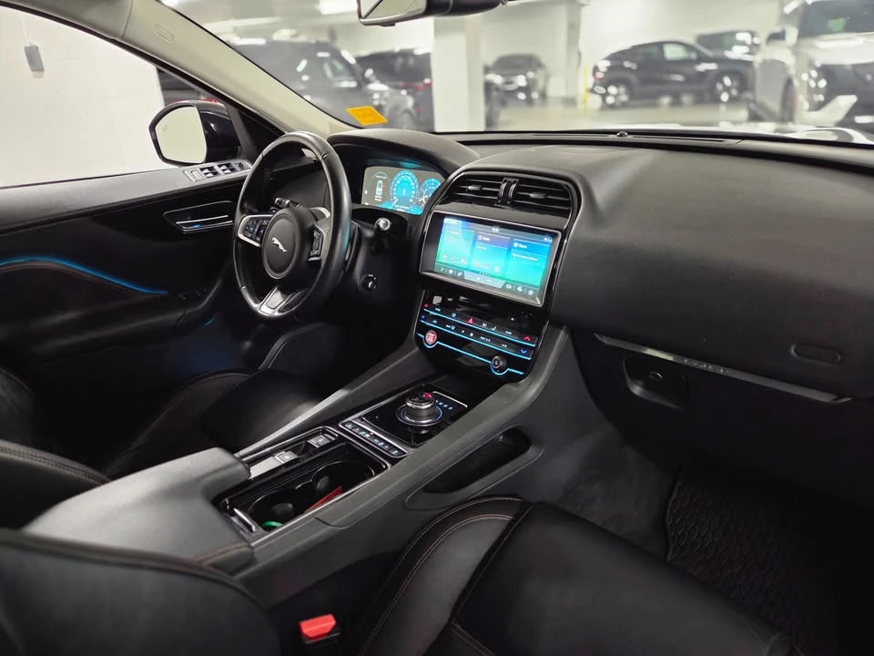 2018 Jaguar F-Pace - Image 10 of 19