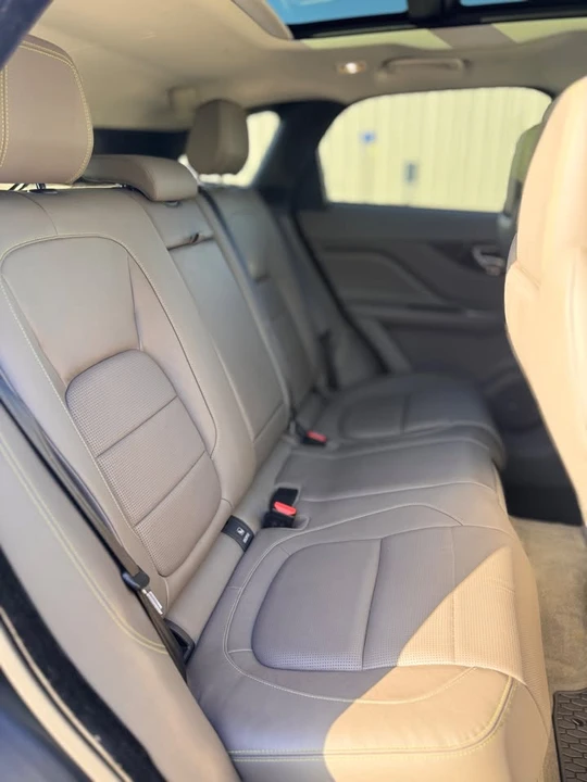 2018 Jaguar F-Pace - Image 16 of 20
