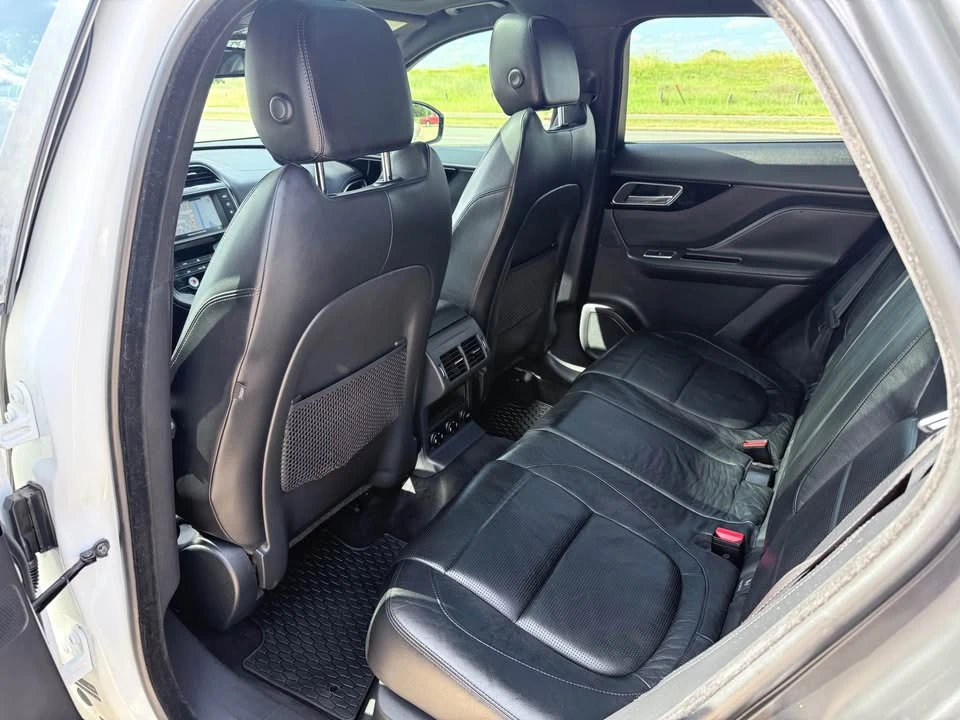 2018 Jaguar F-Pace - Image 8 of 9