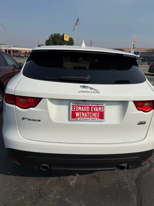 2018 Jaguar F-Pace - Image 5 of 10