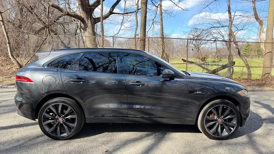 2018 Jaguar F-Pace - Image 8 of 20