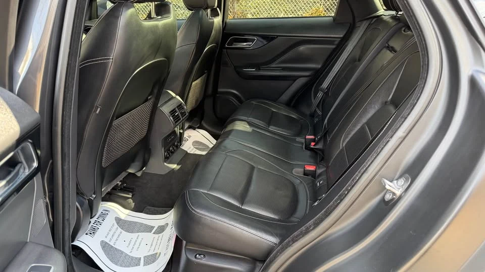 2018 Jaguar F-Pace - Image 15 of 20