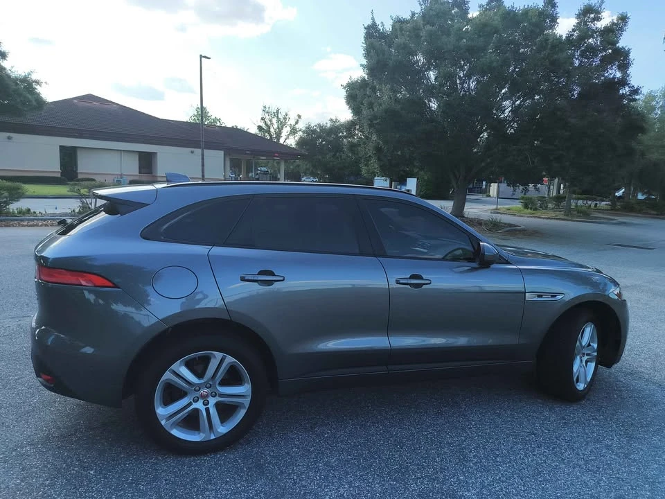 2018 Jaguar F-Pace - Image 8 of 15