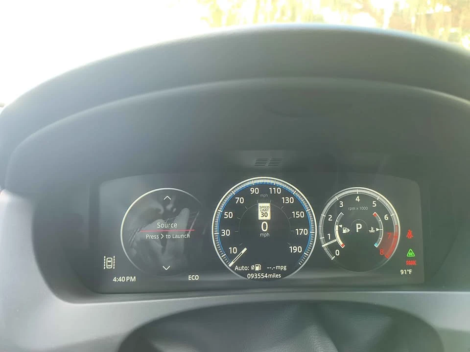 2018 Jaguar F-Pace - Image 15 of 15