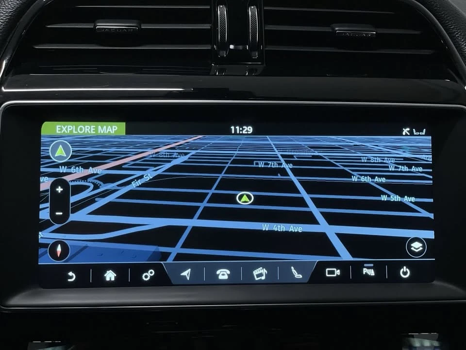 2018 Jaguar F-Pace - Image 17 of 20