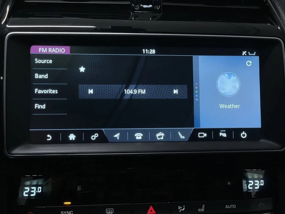 2018 Jaguar F-Pace - Image 15 of 20