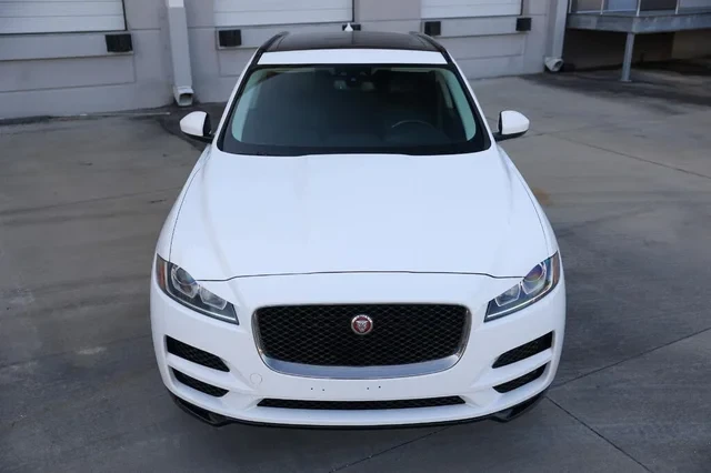 2018 Jaguar F-Pace - Image 19 of 19