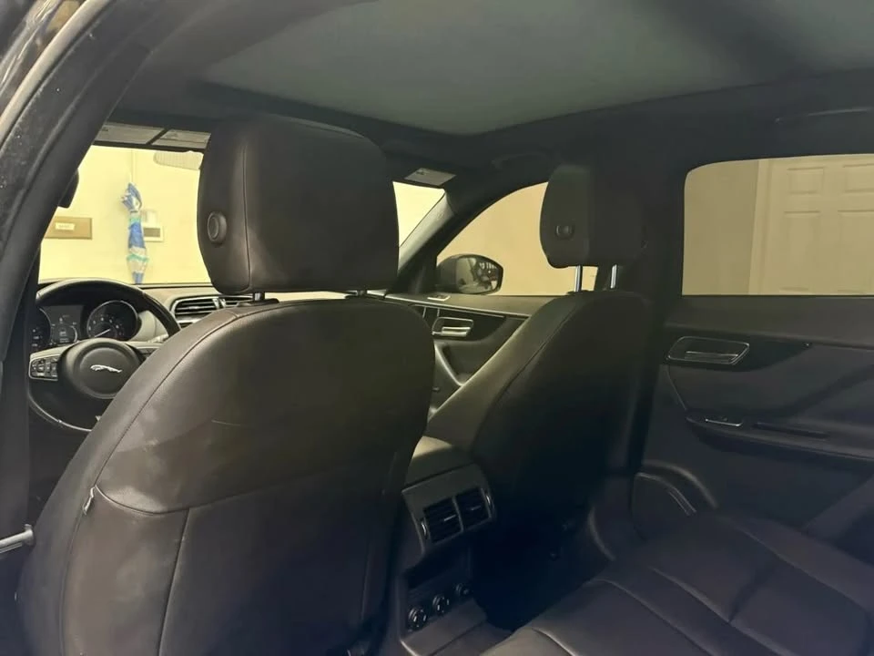 2018 Jaguar F-Pace - Image 7 of 9