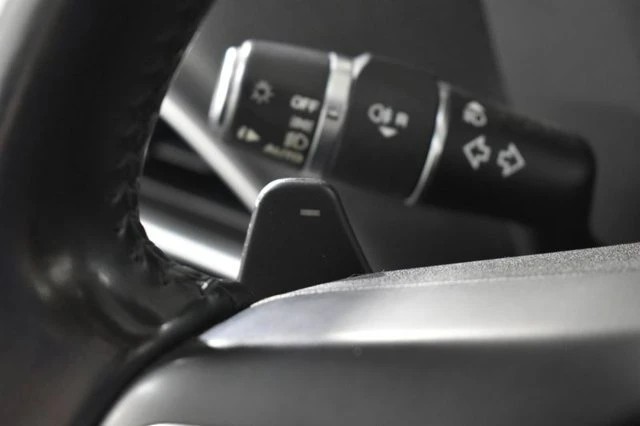 2018 Jaguar F-Pace - Image 17 of 20