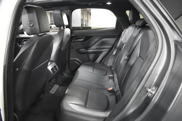 2018 Jaguar F-Pace - Image 12 of 20