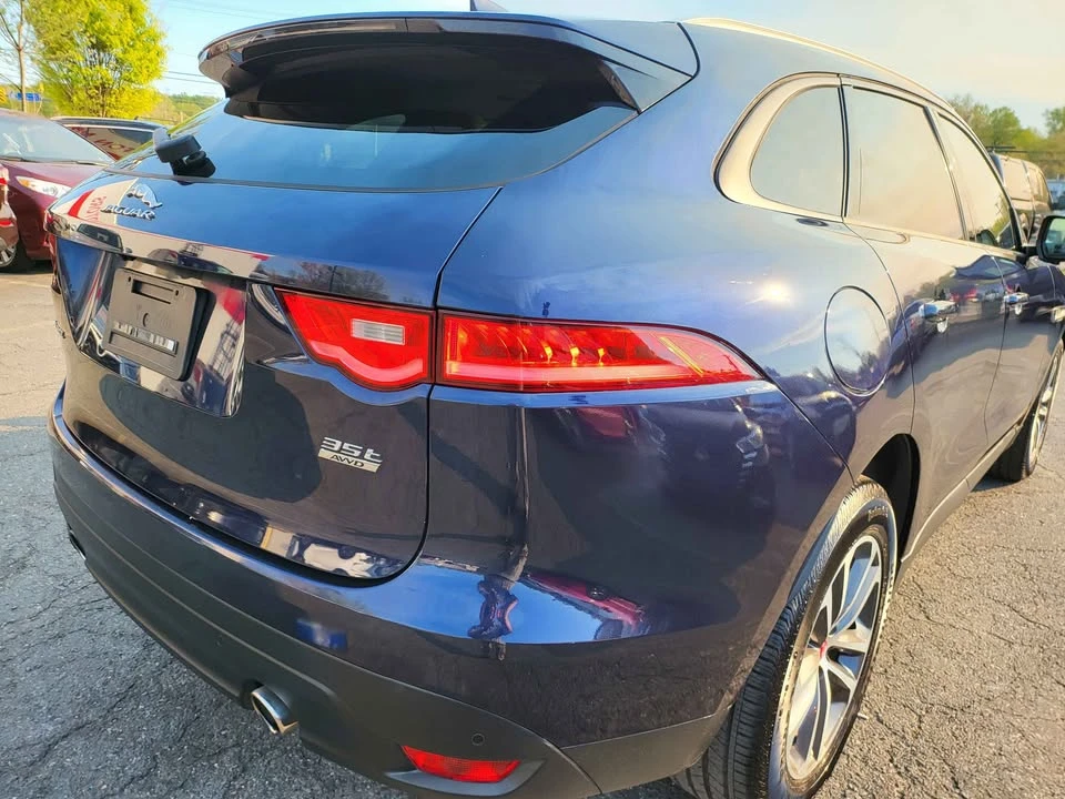 2018 Jaguar F-Pace - Image 17 of 17