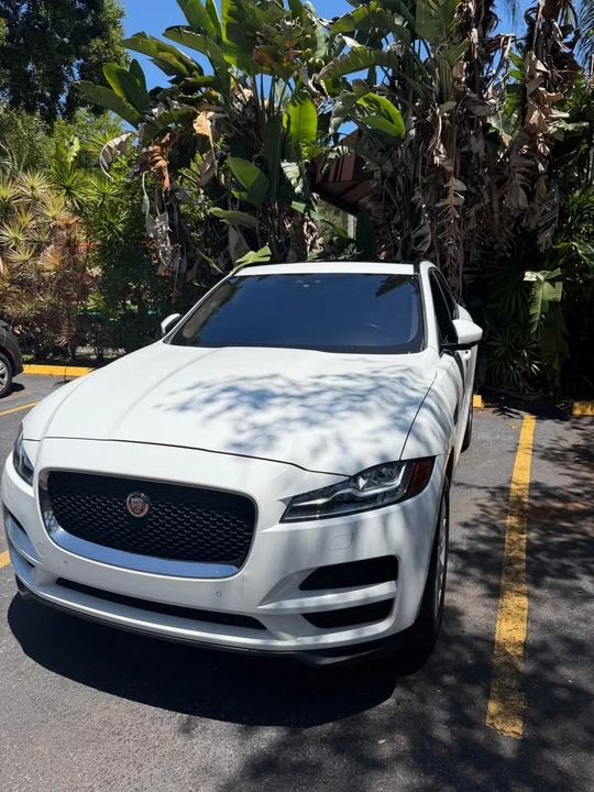 2018 Jaguar F-Pace - Image 7 of 16
