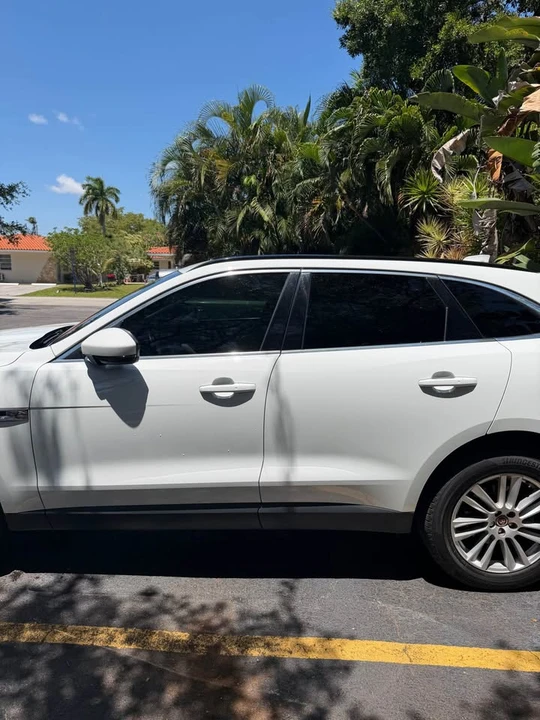2018 Jaguar F-Pace - Image 5 of 16