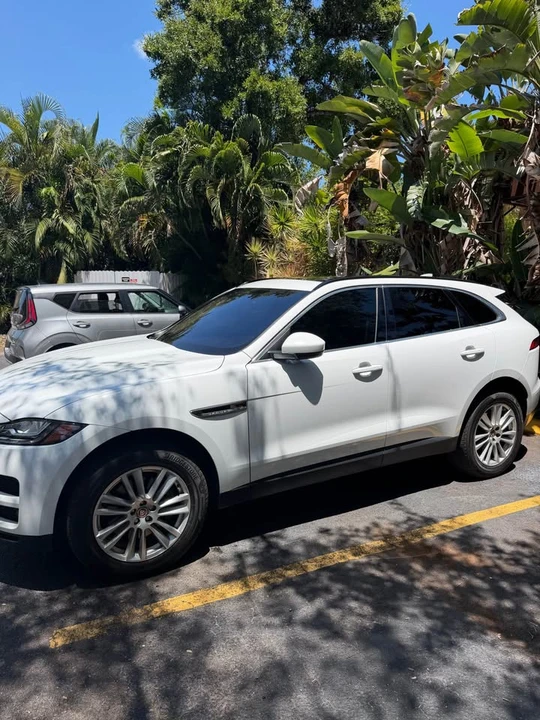2018 Jaguar F-Pace - Image 4 of 16