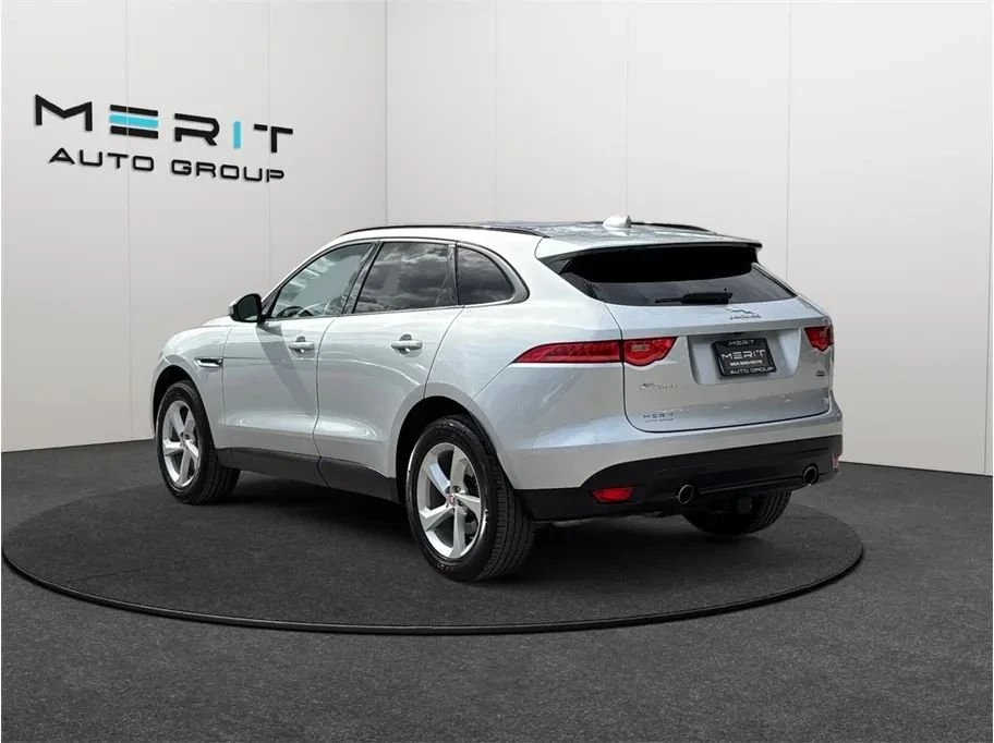 2018 Jaguar F-Pace - Image 5 of 18