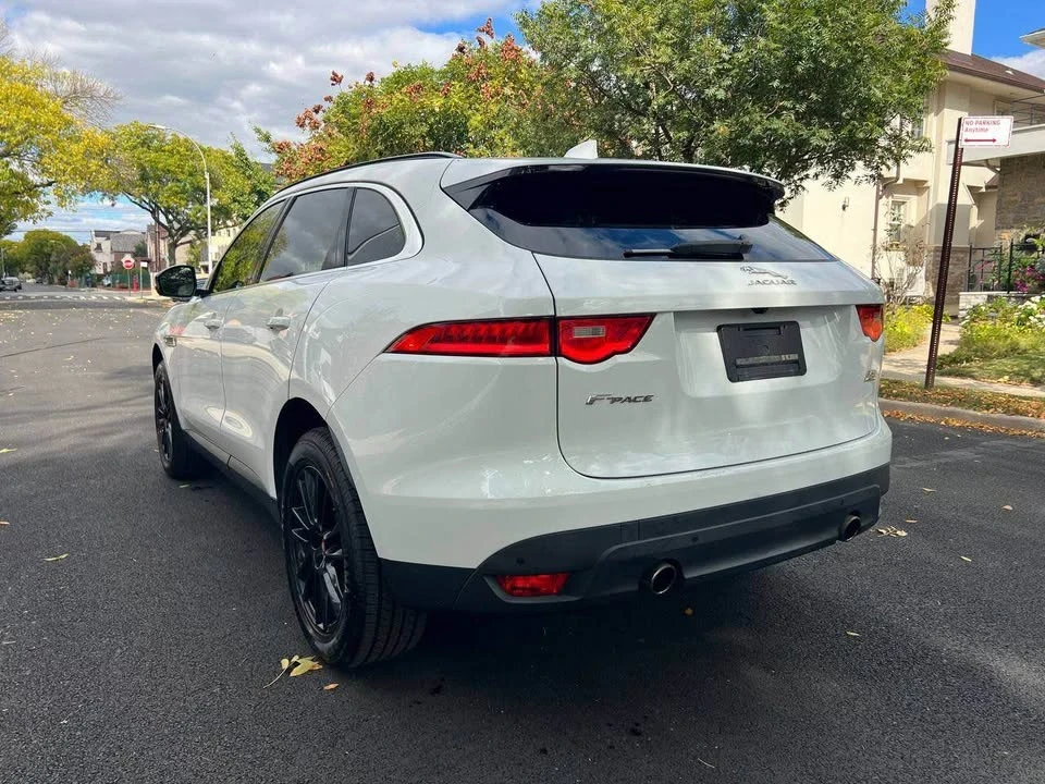 2018 Jaguar F-Pace - Image 4 of 14