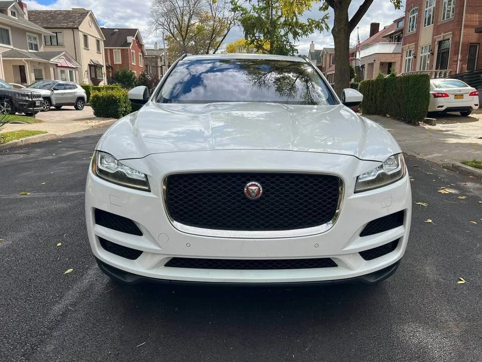 2018 Jaguar F-Pace - Image 5 of 14