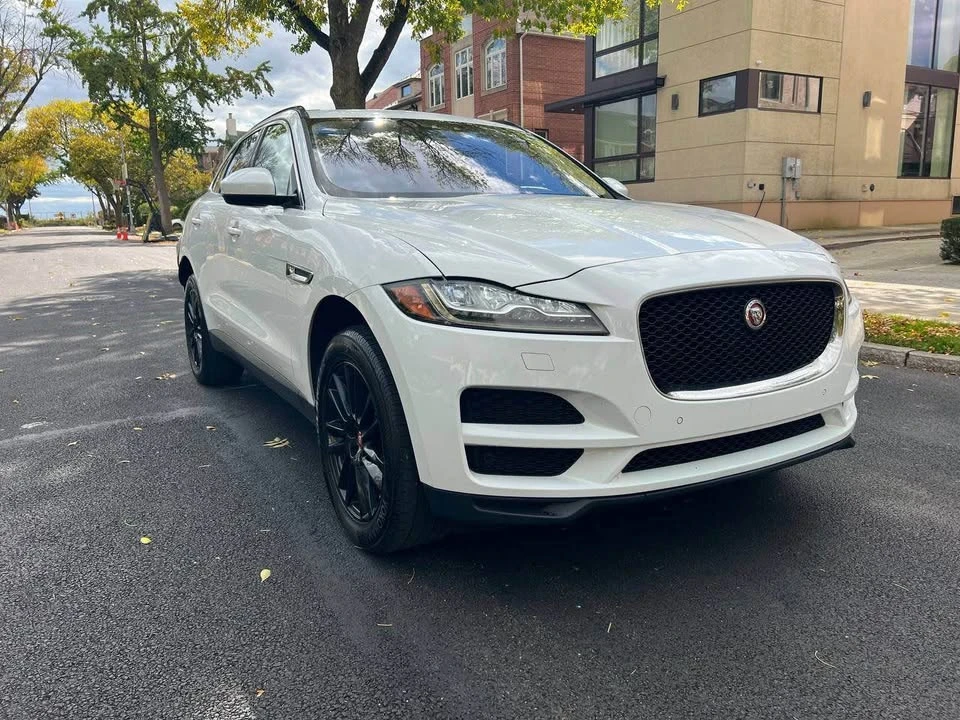 2018 Jaguar F-Pace - Image 6 of 14